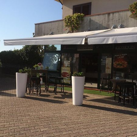 B&B Mirella Citta Sant'Angelo Exterior photo