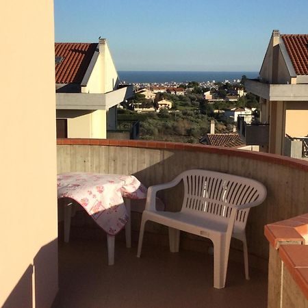 B&B Mirella Citta Sant'Angelo Exterior photo