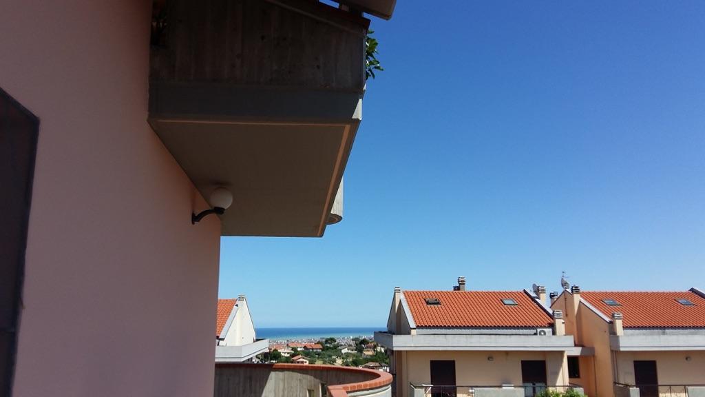 B&B Mirella Citta Sant'Angelo Exterior photo